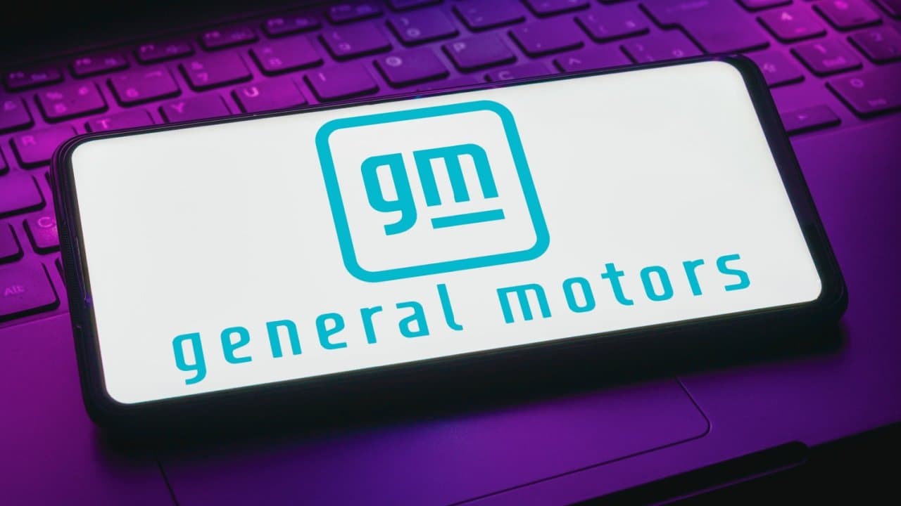 General Motors'un Yapay Zeka Dönüşümü: İşten Çıkarmaların Sebepleri