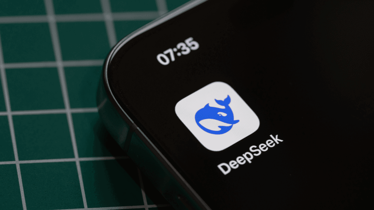 DeepSeek'in Yükselişi: Yapay Zeka Pazarında Neler Oluyor?