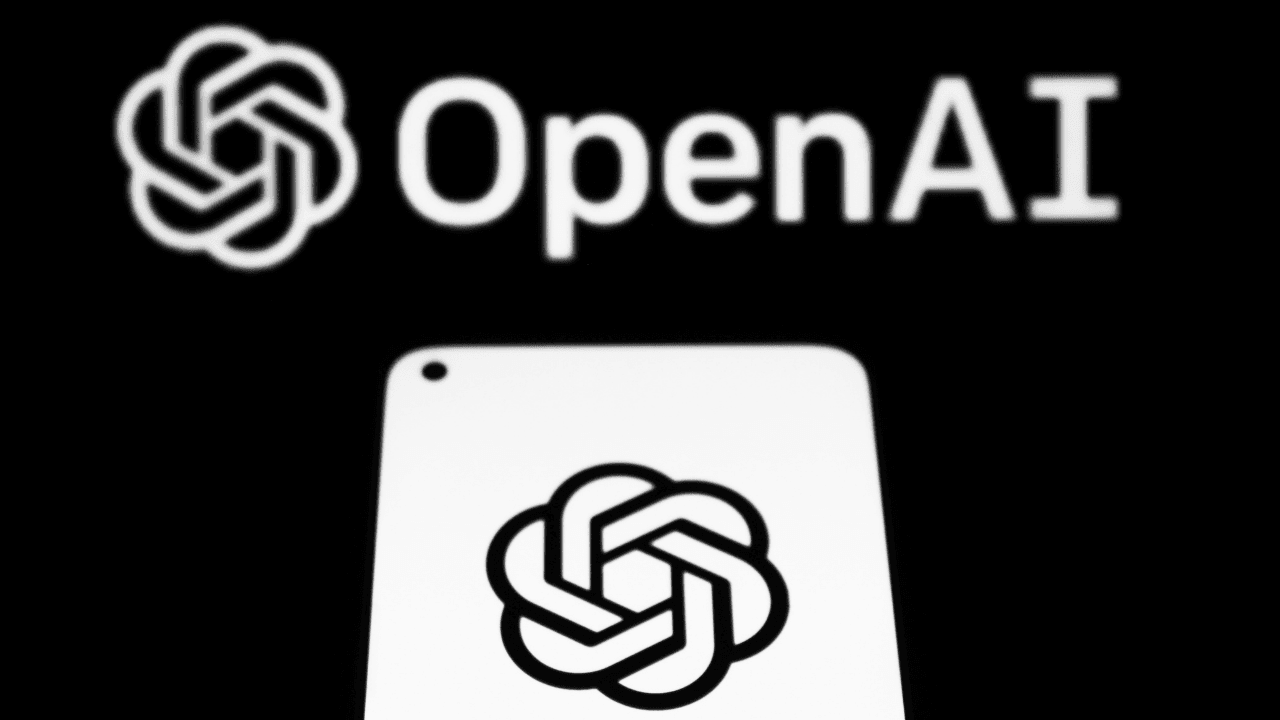 OpenAI'ın 2028'de Akıllı Telefon Pazarına Girişi: Fırsatlar ve Tehditler
