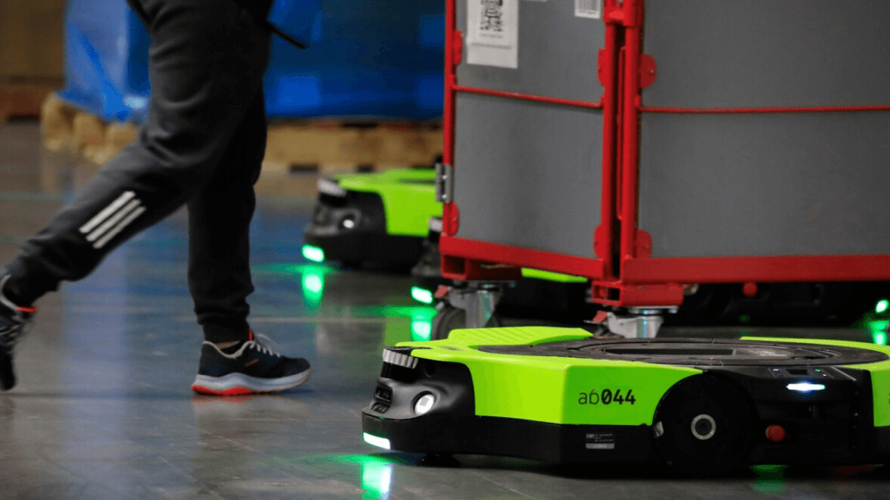 Amazon'un Otonom Depo Robotu Proteus: Kripto Madenciliğine Etkisi